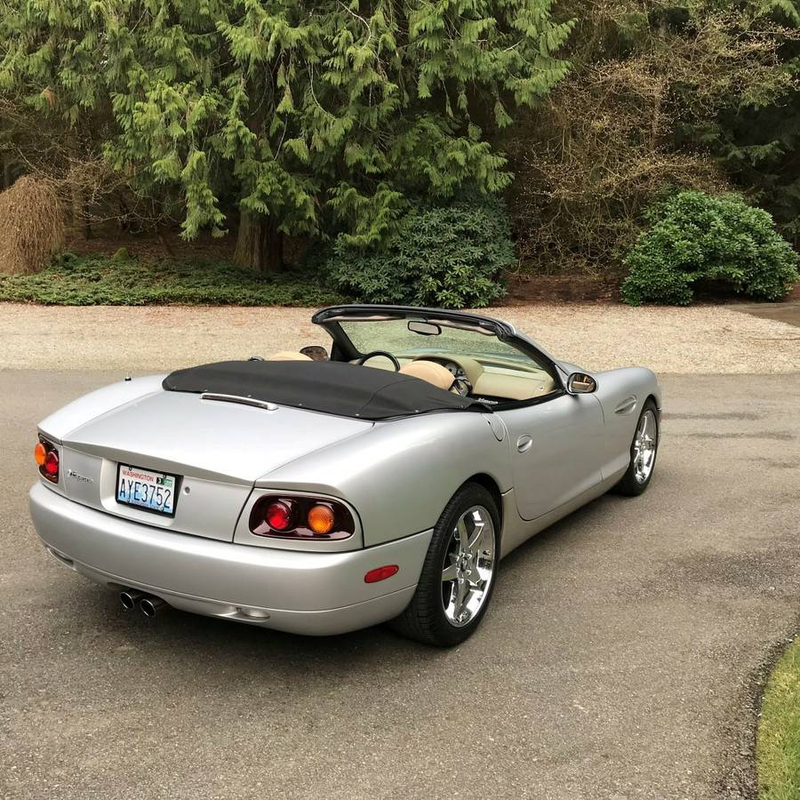 Illustration for article titled At $32,500, Might You Aspire to This 2002 Panoz Esperante?